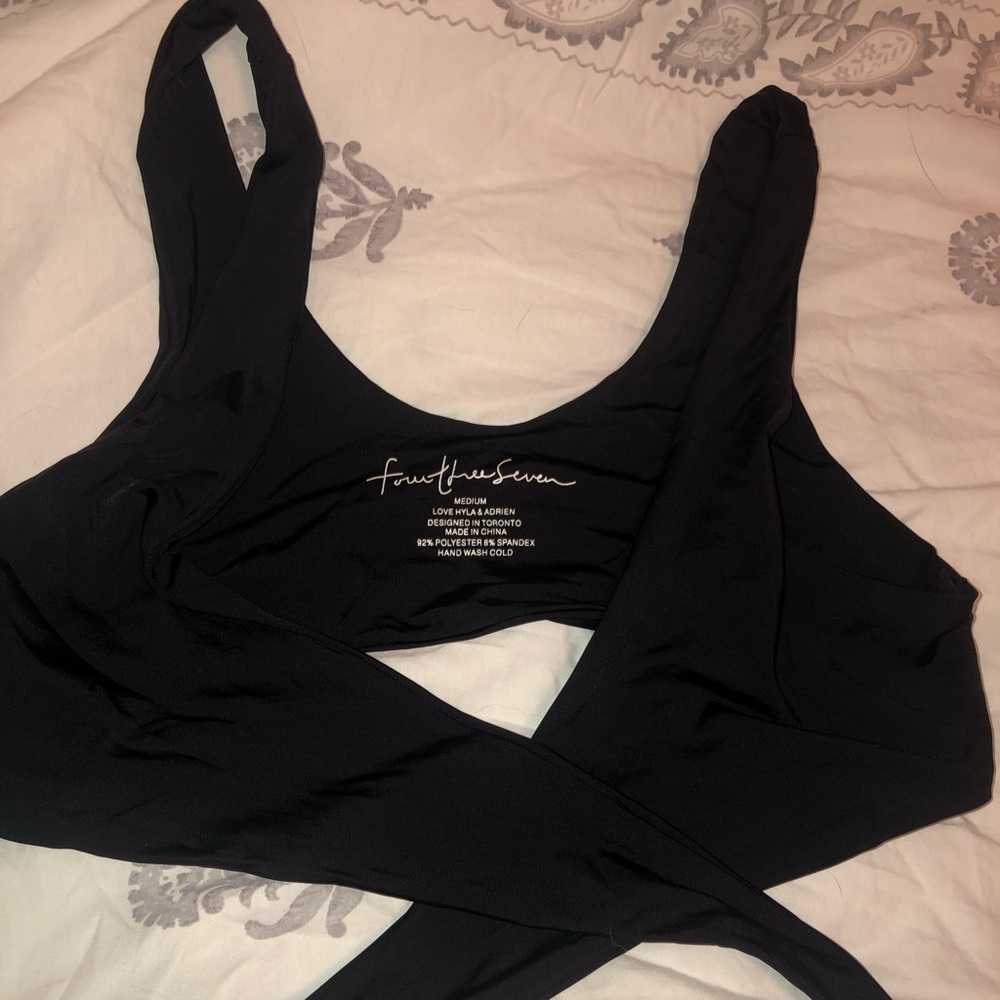 437 black bikini set